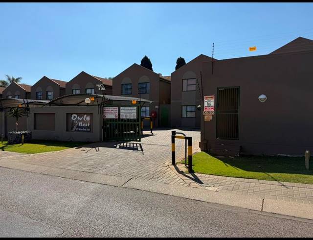3 BEDROOM APARTMENT FOR SALE IN ELDORAIGNE